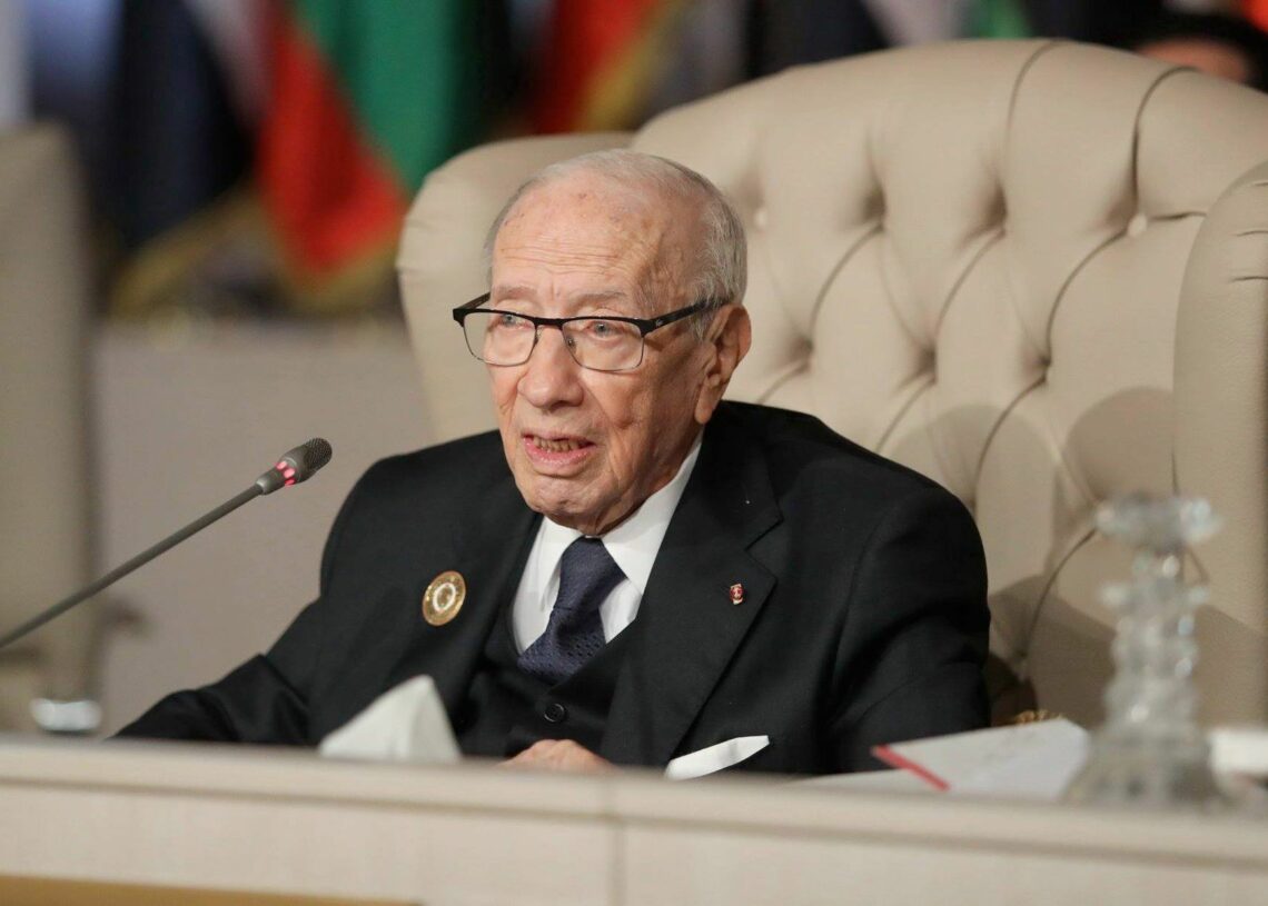 ©TUNISIAN PRESIDENCY HANDOUT/EPA/MAXPPP - epa07476332 A handout photo made available by Tunisian Presidency shows Tunisian President Beji Caid Essebsi attending the opening session of the Summit of Arab leaders in Tunis, Tunisia, 31 March 2019. Arab leaders are holding their 30th annual summit in Tunis and are expected to discuss the US recognition of Israel?s sovereignty on Golan heights and developments in Syria, Yemen and Libya.  EPA-EFE/TUNISIAN PRESIDENCY HANDOUT  HANDOUT EDITORIAL USE ONLY/NO SALES (MaxPPP TagID: maxnewsfrfour217571.jpg) [Photo via MaxPPP]